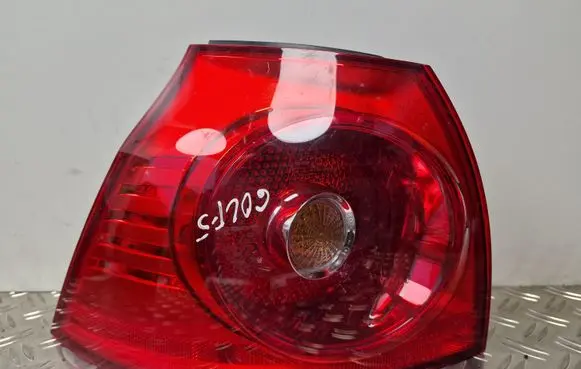 Volkswagen Golf V Rear/tail lights 1K6945095P
