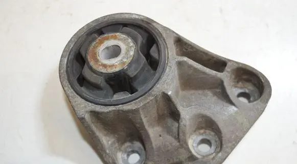 Audi A6 S6 C6 4F Rear differential mounting bracket 8E0599125L 8E0599125M