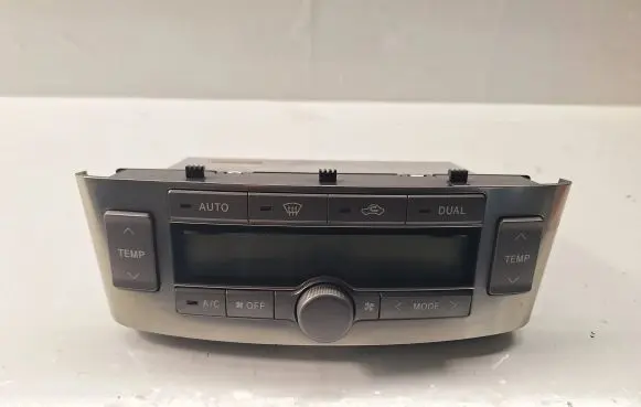 Toyota Avensis T250 Climate control unit 5590005202 5590205050H