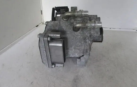 BMW 2 F45 Generator/alternator 7649390 2120000082