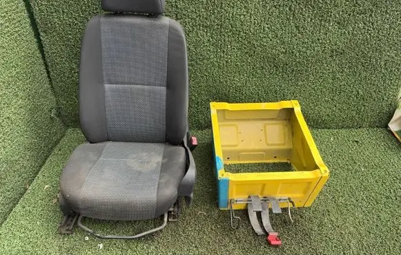 Mercedes-Benz Sprinter W906 Front passenger seat A2108603869 2108603869