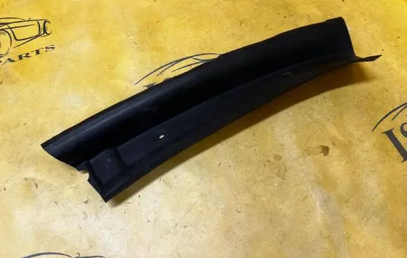 Mercedes-Benz GLS X166 Other trunk/boot trim element A1666900364