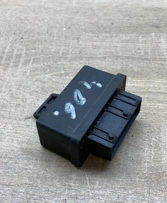 Opel Astra H Fuel pump relay 240107