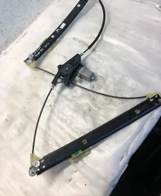 Audi A4 S4 B9 8W Front door window regulator with motor 8w0837461a