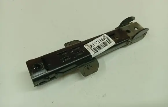 Audi A3 S3 8P Seat belt adjustment rail 5010550001