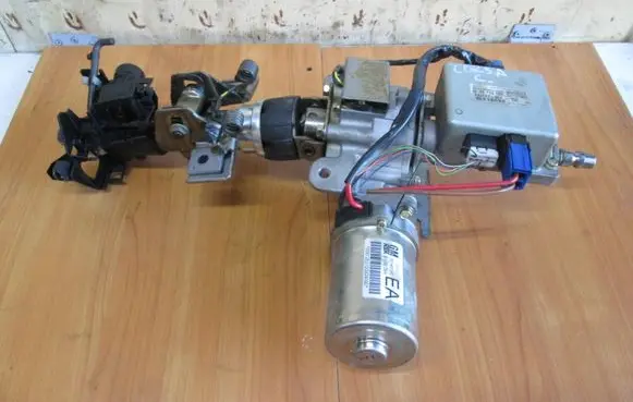 Opel Corsa C Power steering pump 001407140 9156064