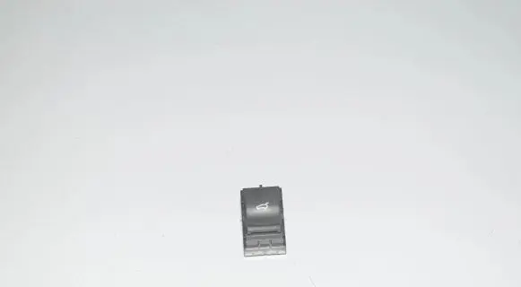 BMW X6 F16 Tailgate opening switch 9318704 61319318704 9267981