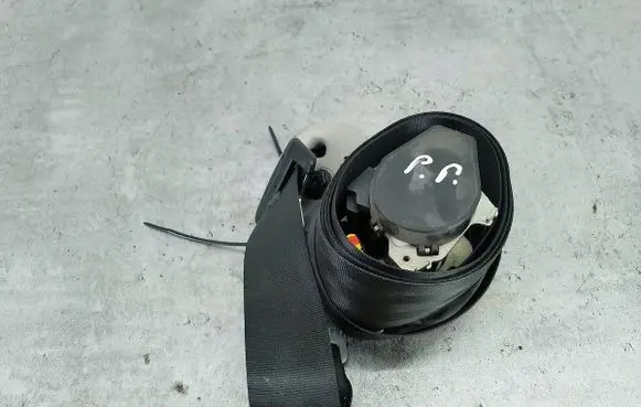Renault Laguna III Front seatbelt