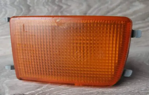 Volkswagen Golf III Front indicator light 7H0953155C
