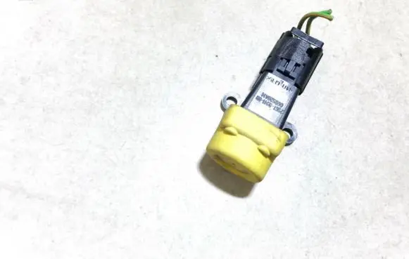 Ford Fiesta Fuel cut-off switch 2s6t9341bb 2s6t-9341-bb