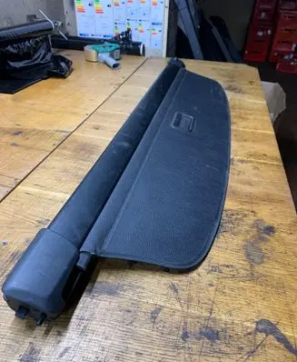 Volkswagen PASSAT B6 Parcel shelf load cover 3C9867871