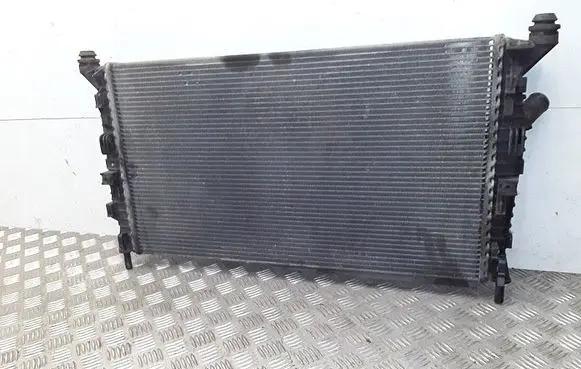 Volvo S40, V40 Coolant radiator 3m5h8005tj