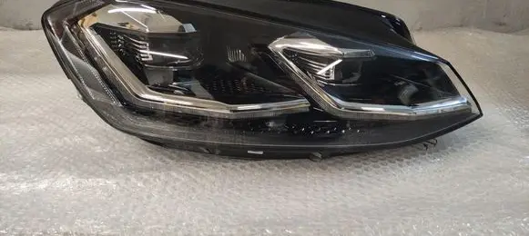 Volkswagen Eos Headlight/headlamp 5G2941036