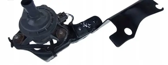 Toyota Auris E180 Water pump G9040520101