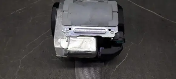 Audi A8 S8 D3 4E Rear seatbelt 4e0857806d