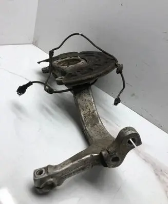 Audi A6 Allroad C5 Rear wheel hub spindle/knuckle