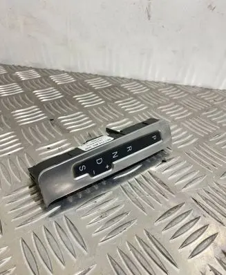 Audi Q5 SQ5 Gear shift selector indicator 8K1713463