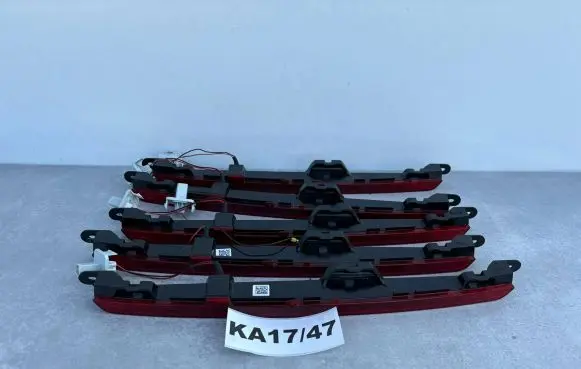Mercedes-Benz GLA W156 Third/center stoplight A1569069600