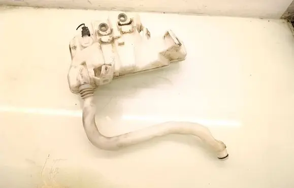 Land Rover Discovery Sport Windshield washer fluid reservoir/tank BJ3217B613BE