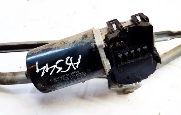 Audi A6 S6 C5 4B Wiper motor 0390241140 4B1955113