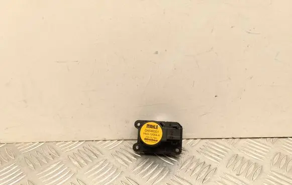 Opel Insignia B Air flap motor/actuator DA646001