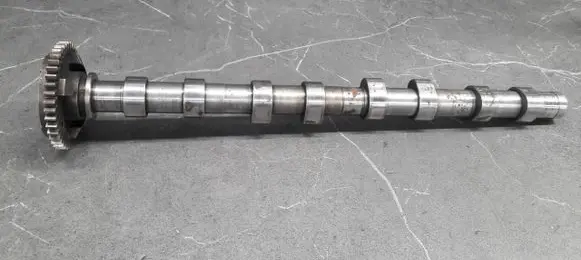 BMW 5 E60 E61 Camshaft 7797512