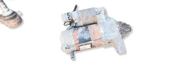 Toyota Yaris Starter motor 2810021030