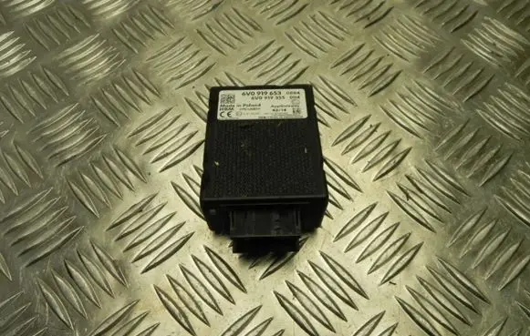 Skoda Fabia Mk3 (NJ) Gateway control module 6V0919653 G2397