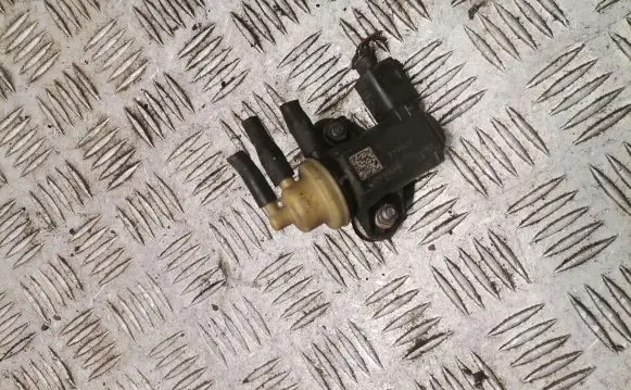 Volkswagen Golf VI Turbo solenoid valve 03l131051bj