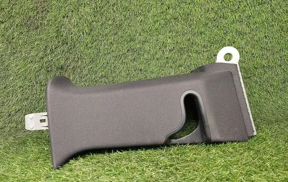 Mercedes-Benz C W204 (B) pillar trim (top) A2046904026