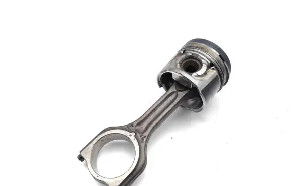 Peugeot Expert Piston with connecting rod 9HM DV6UC