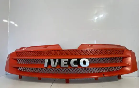 Iveco Daily 35 - 40.10 Front grill 3802801