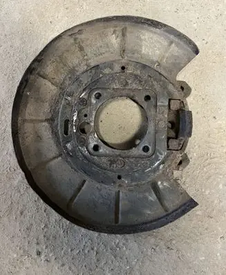 Jeep Grand Cherokee (WJ) Rear brake disc plate dust cover 