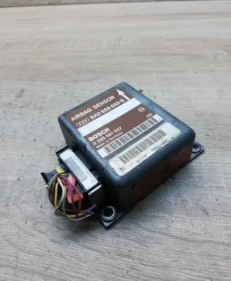 Audi A4 S4 B5 8D Airbag control unit/module 8a0959655b 0285001037