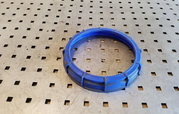 Toyota Verso In tank fuel pump screw locking ring/nut 