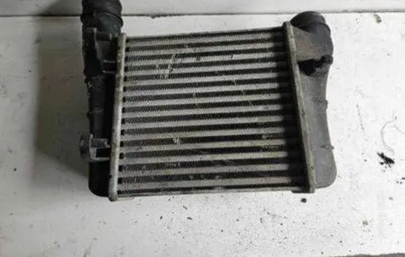Audi A4 S4 B7 8E 8H Intercooler radiator 8E0145805S 3058825 07107106