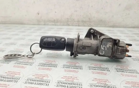 Audi A6 S6 C5 4B Ignition lock 4B0905851C