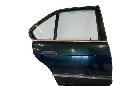 BMW 5 E34 Rear door