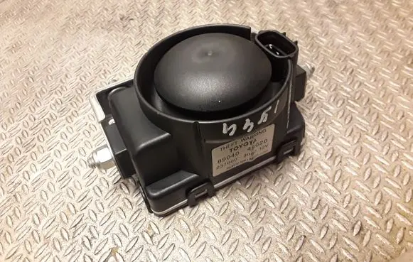 Lexus RX 330 - 350 - 400H Alarm system siren 8904048020
