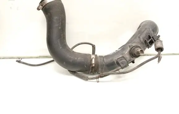 Toyota RAV 4 (XA30) Intercooler hose/pipe 1736226010