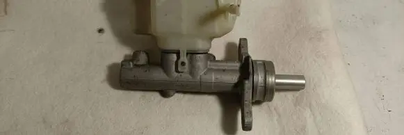 Audi A3 S3 8P Master brake cylinder 0204Y21511