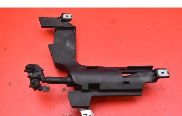 BMW 3 E46 Windshield washer spray nozzle 1307030115