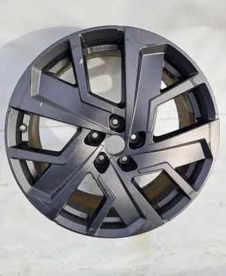 KIA EV6 R20 alloy rim 