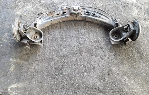Mercedes-Benz B W245 Rear axle beam 