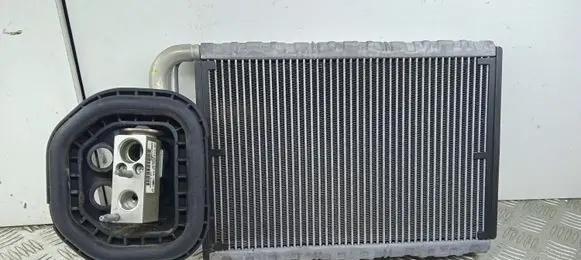 Mercedes-Benz E AMG W212 Air conditioning (A/C) radiator (interior) 2128300284