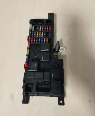 Volvo S60 Fuse box set 518322326 8637841 011106060224