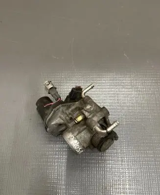 Toyota Prius (XW20) Throttle valve 21020