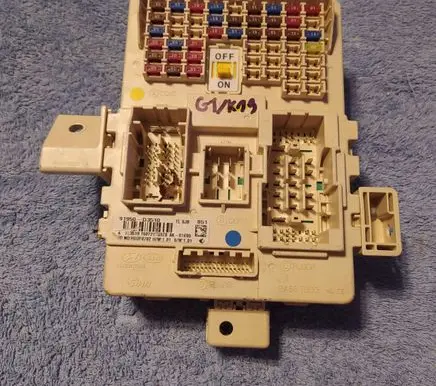 Hyundai Tucson TL Fuse module 91950D3510