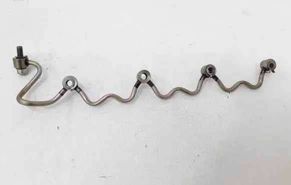 Toyota Corolla E120 E130 Fuel return line/hose 