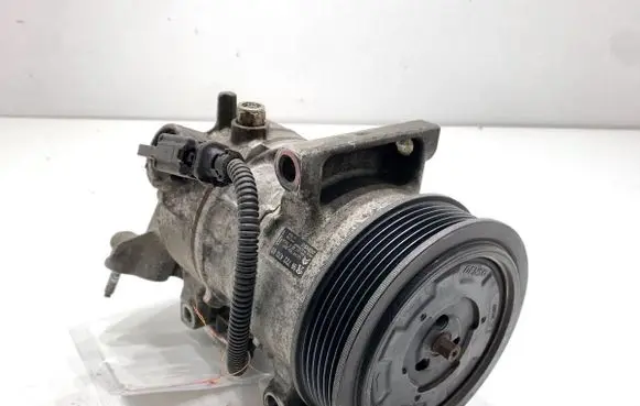 Peugeot 208 I Air conditioning (A/C) compressor (pump) 9672247080